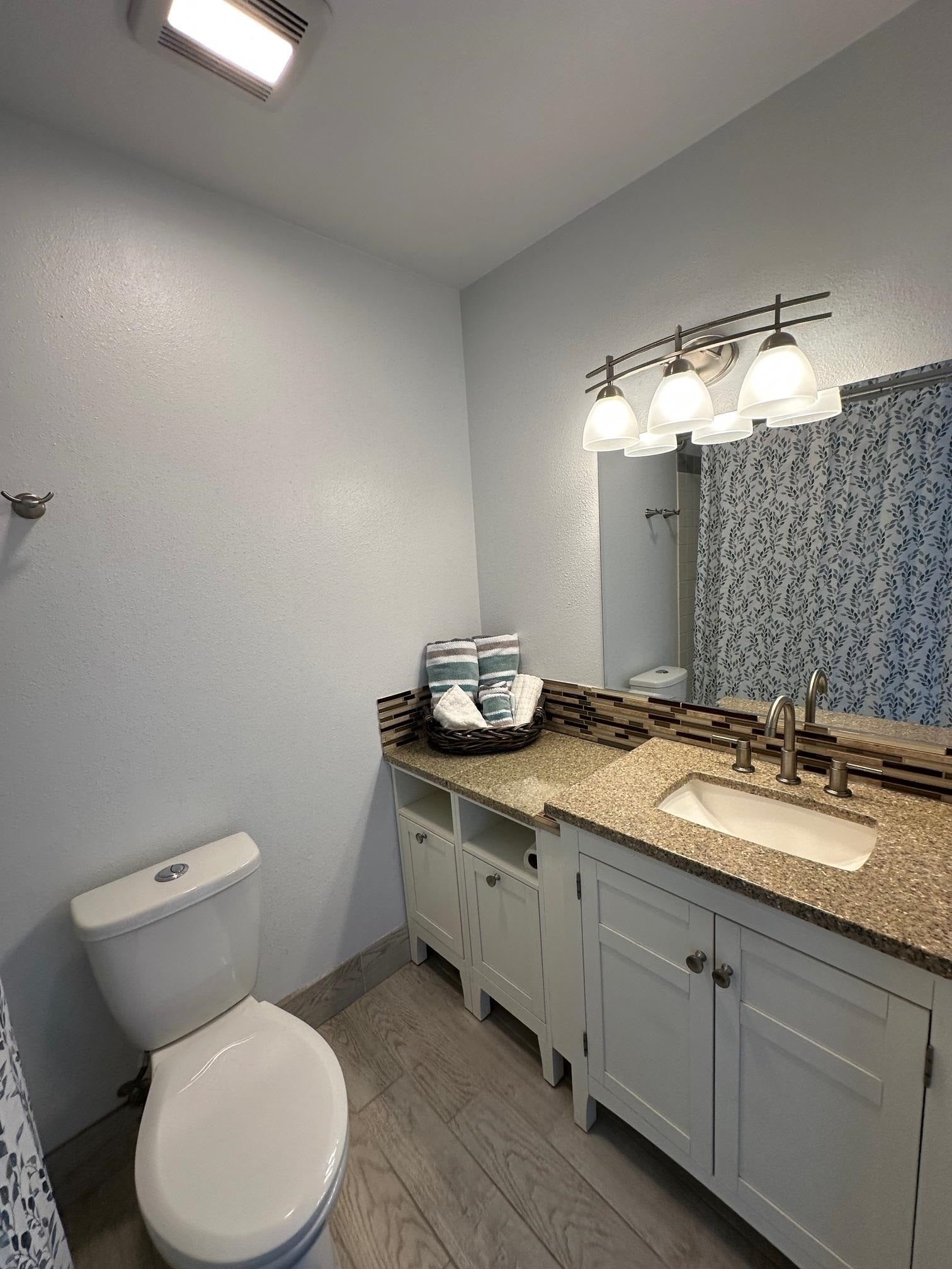 70 Kapi Ln 14-204