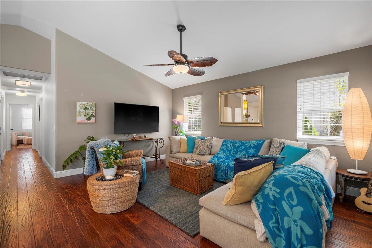 220 Oluea Cir