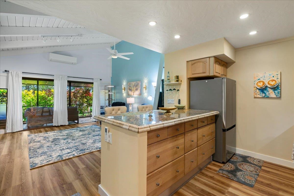 3788 Lower Honoapiilani Rd G101