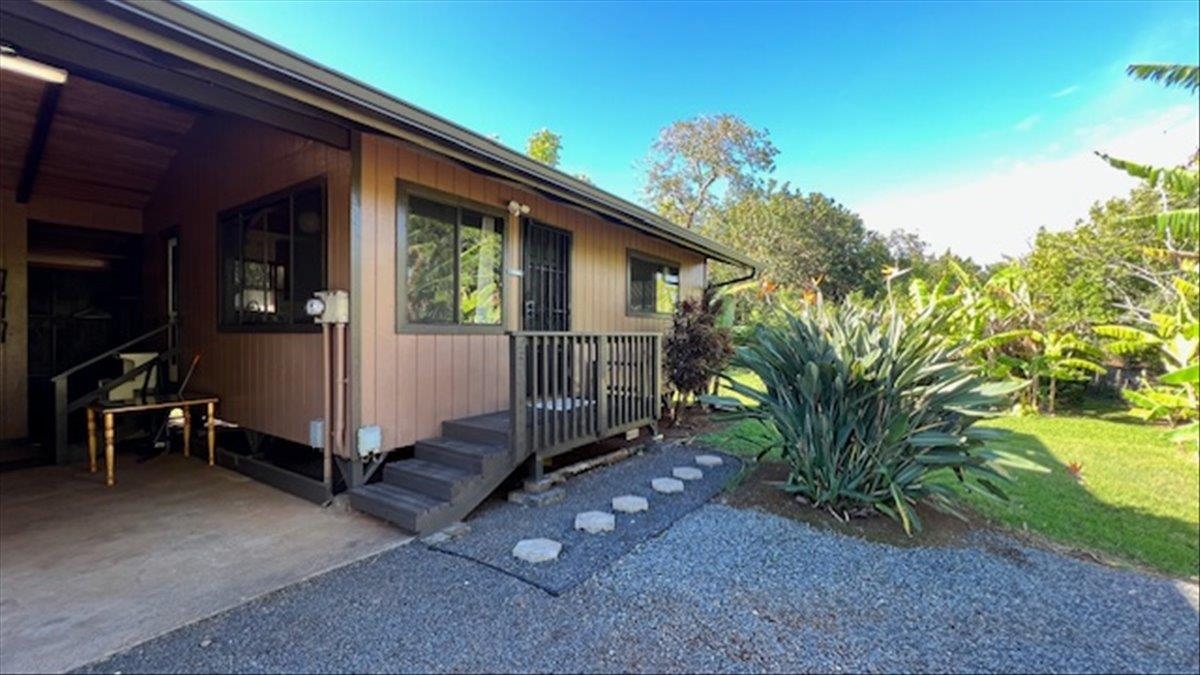 2130 Kauhikoa Rd Unit B