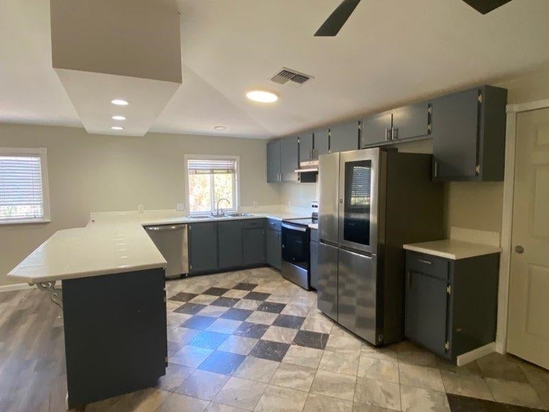 255 Kaiolohia St