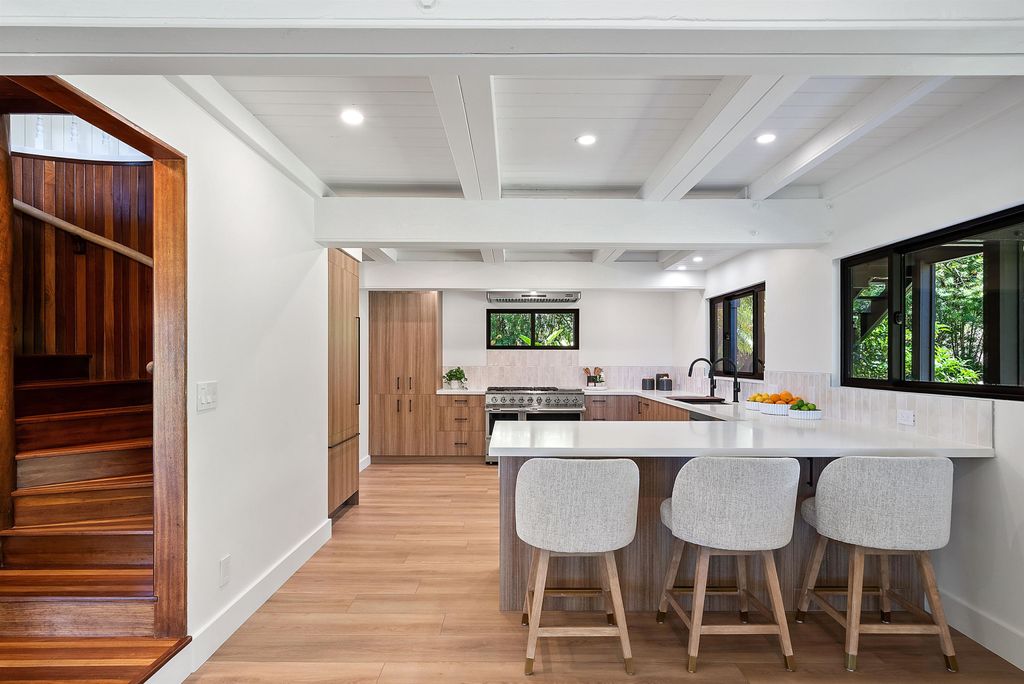 Photo of 965 Hog Back Rd, Haiku, HI 96708 (MLS # 408112)