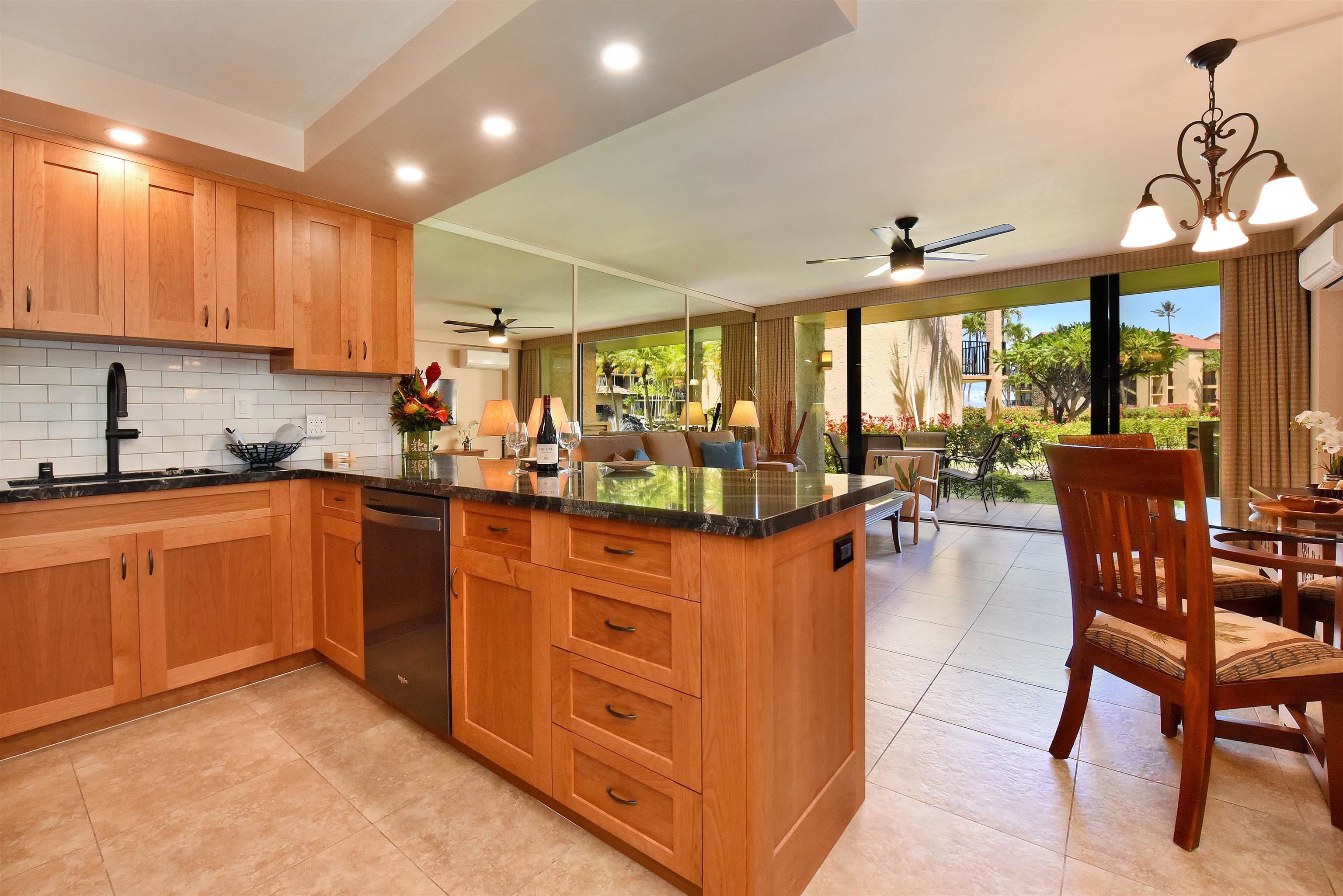 3543 Lower Honoapiilani Rd D101