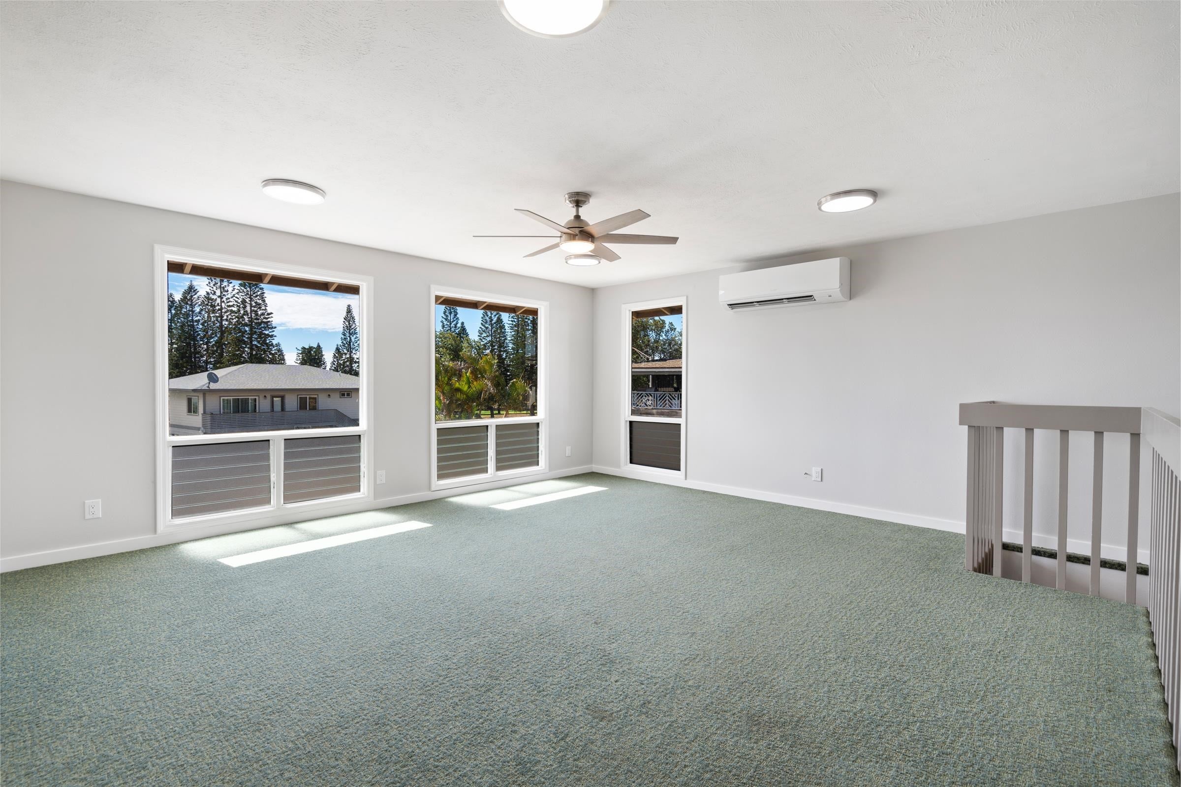 185 Hololani St