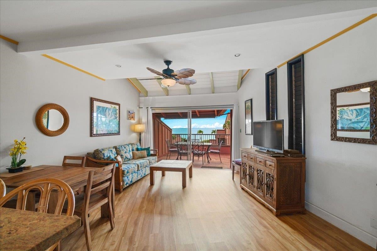 3959 Lower Honoapiilani Rd 207