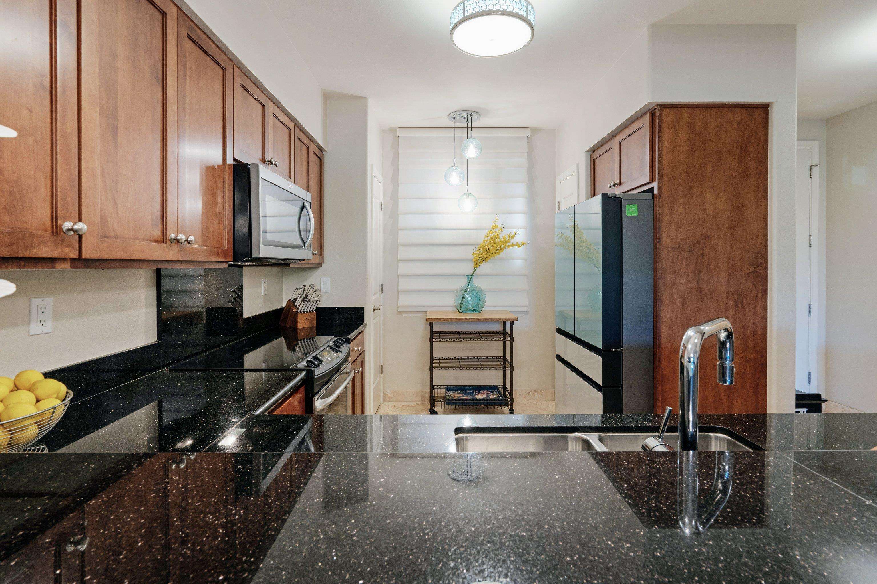 34 Hauwawine Ln G 102
