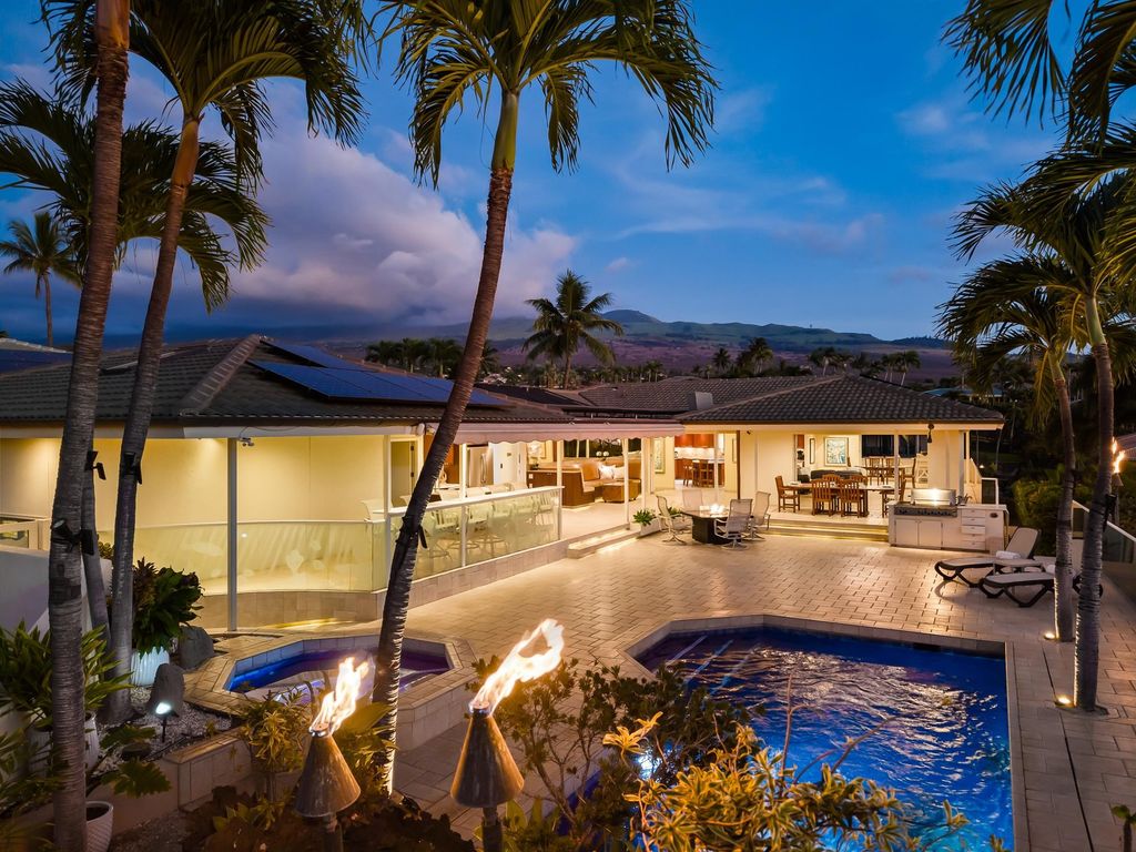 Photo of 198 Heleuma Pl, Kihei, HI 96793 (MLS # 408027)