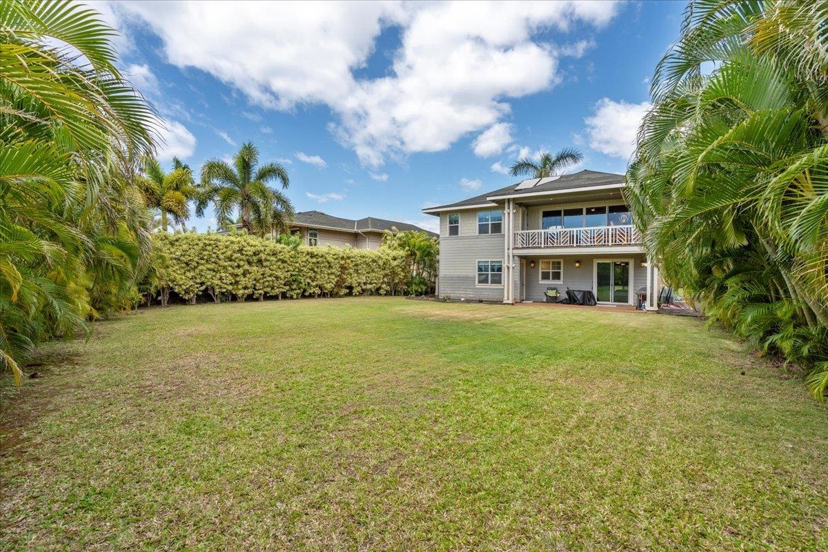 30 Laukahi St