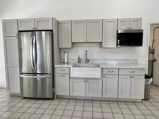 140 Uwapo Rd 21-101