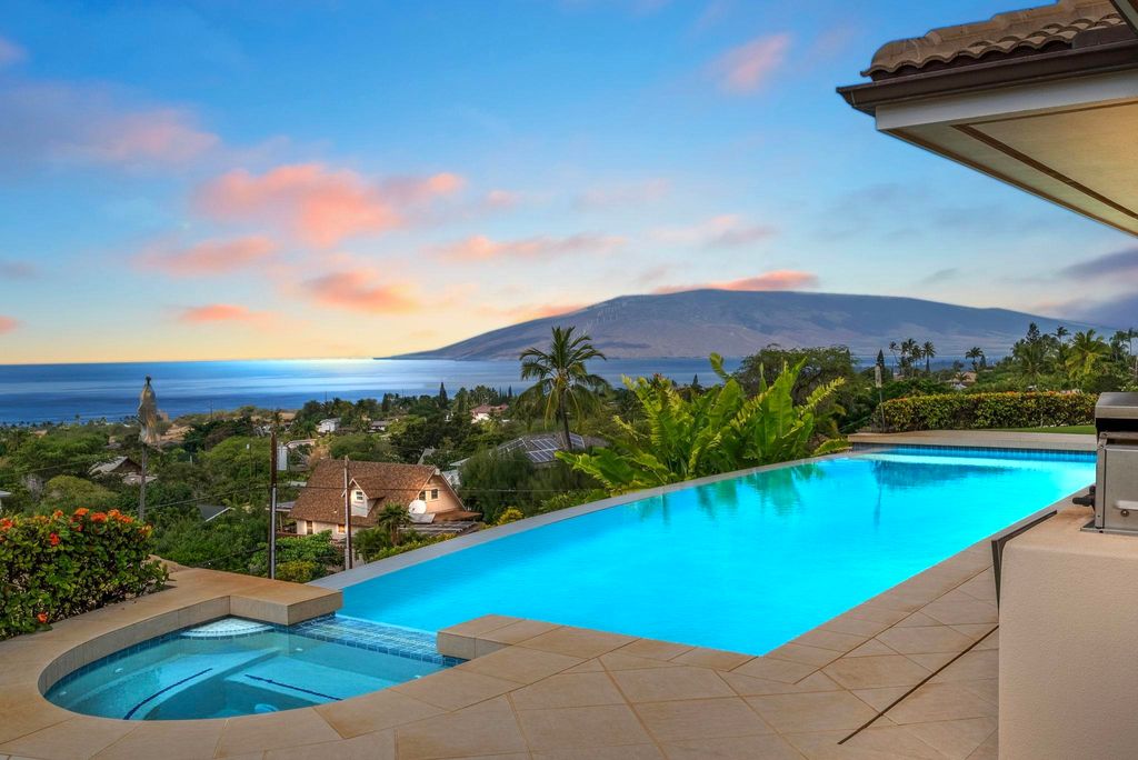 Photo of 3387 Kuaua Pl, Kihei, HI 96753 (MLS # 408127)