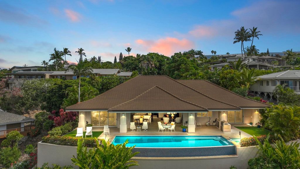 Photo of 3387 Kuaua Pl, Kihei, HI 96753 (MLS # 408127)