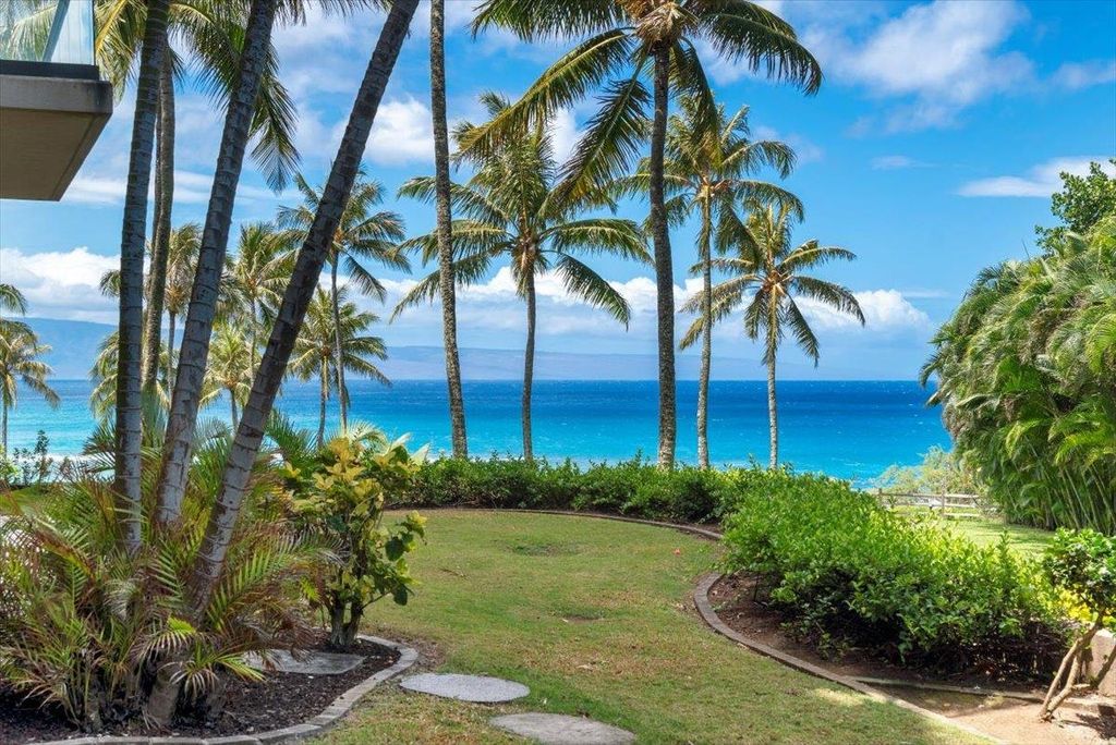 Photo of 1 Bay Dr #2204, Lahaina, HI 96761 (MLS # 407801)