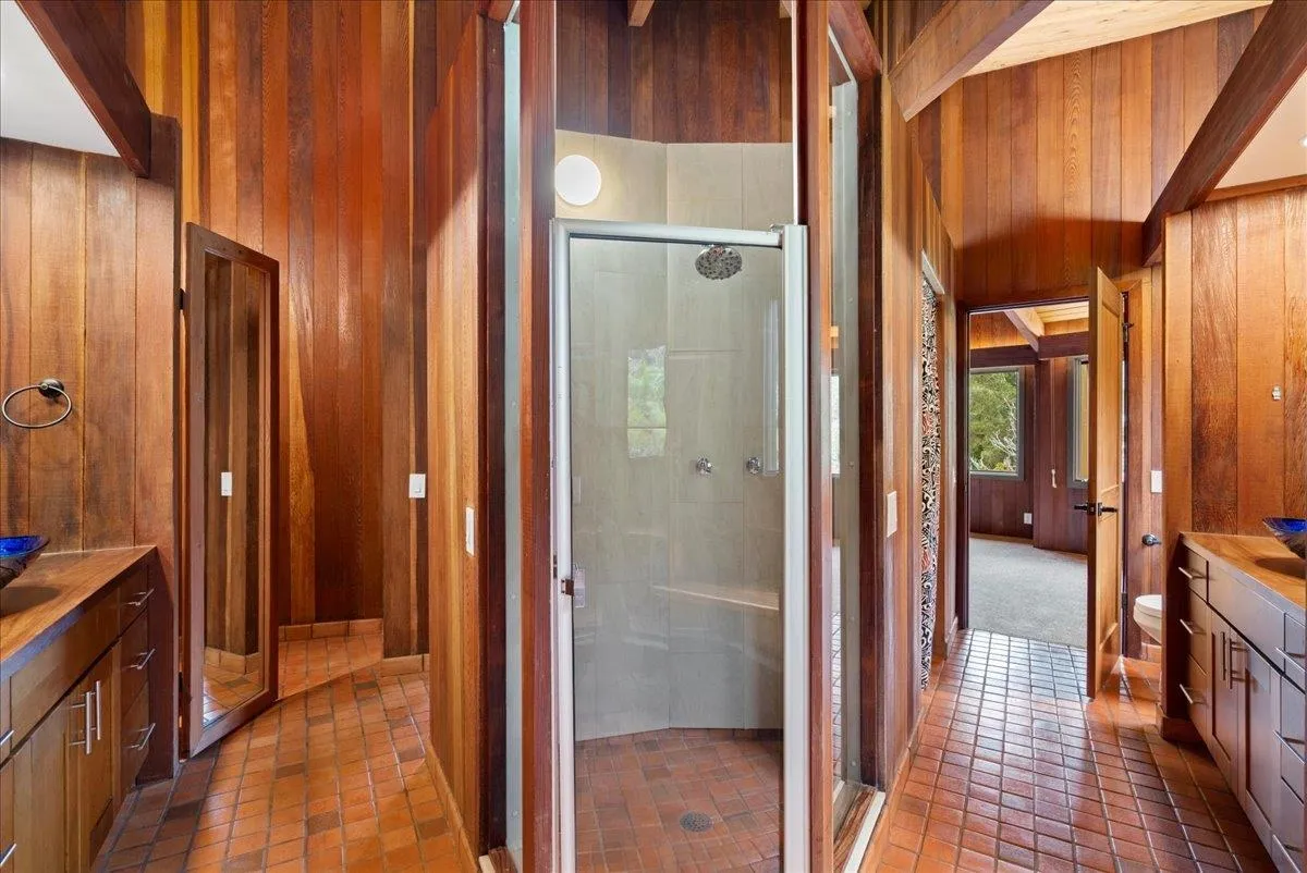 Makawao, Hawaii 96768, United States, 9 Bedrooms Bedrooms, ,9 BathroomsBathrooms,Residential,Active,137786