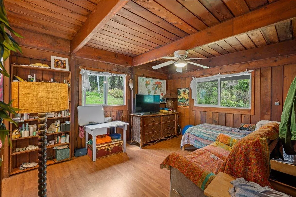 Makawao, Hawaii 96768, United States, 9 Bedrooms Bedrooms, ,9 BathroomsBathrooms,Residential,Active,137786