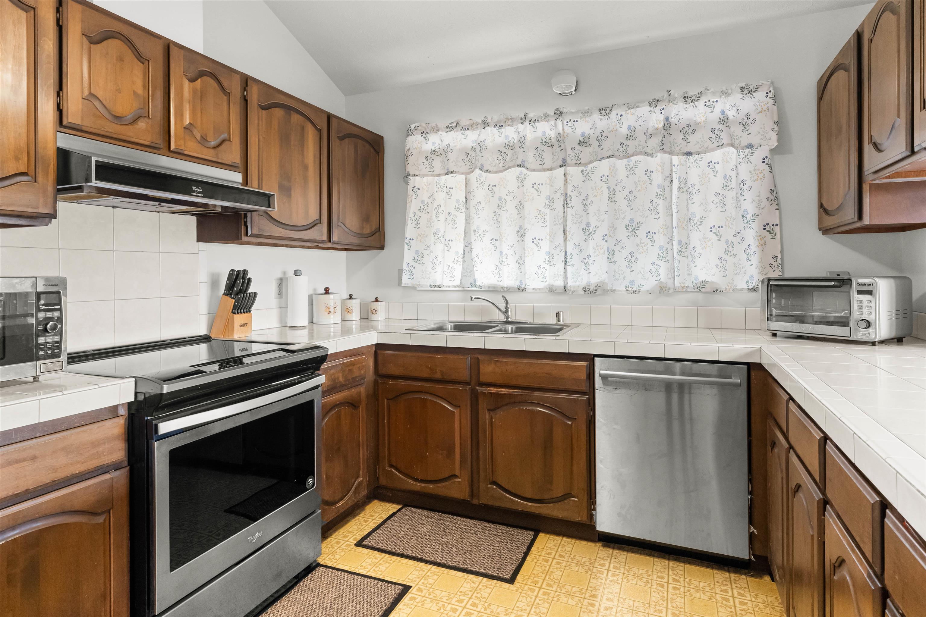 624 Kunu Pl Pl