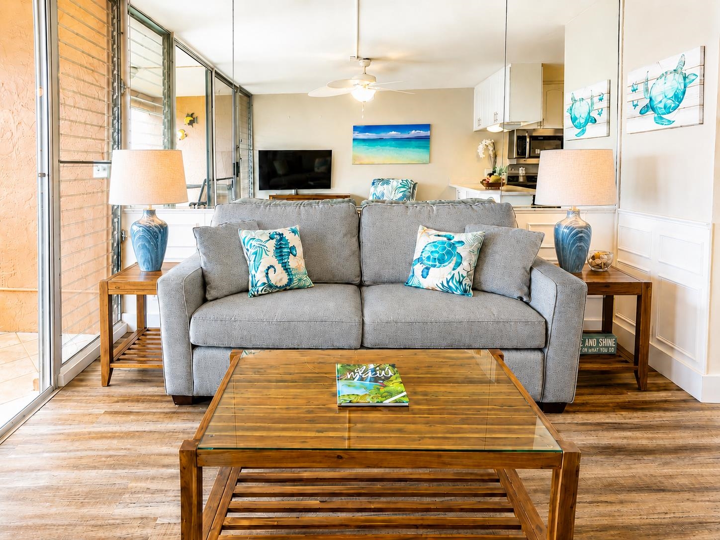 150 Hauoli St 303