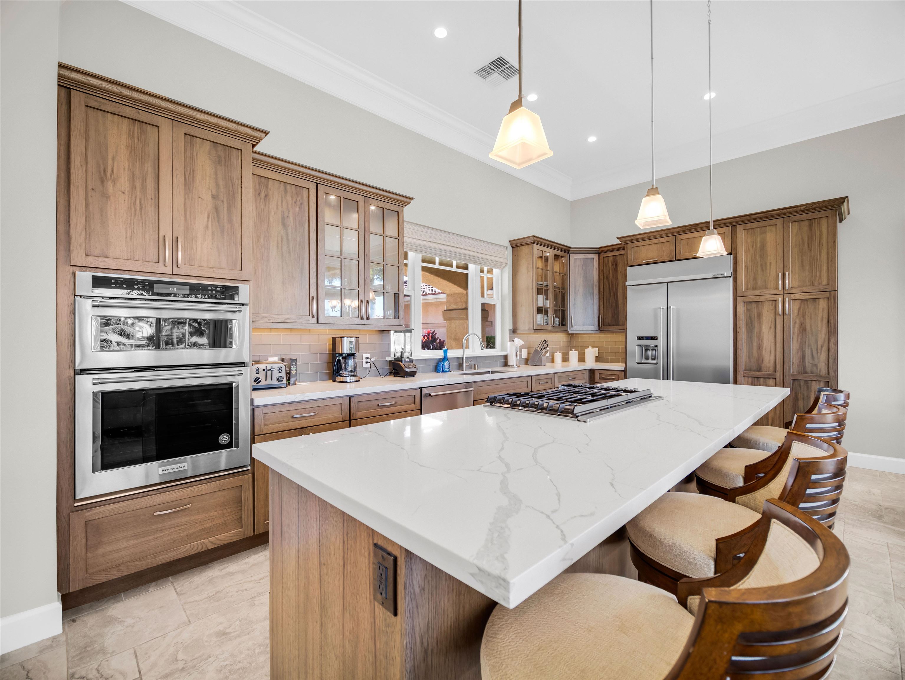 2800 Umeke Cir 95