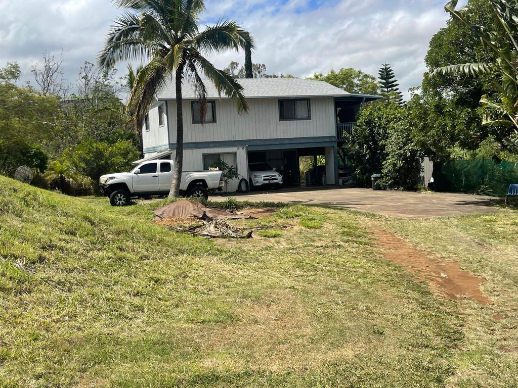 Photo of 271 Makaena Pl, Pukalani, HI 96768 (MLS # 405940)
