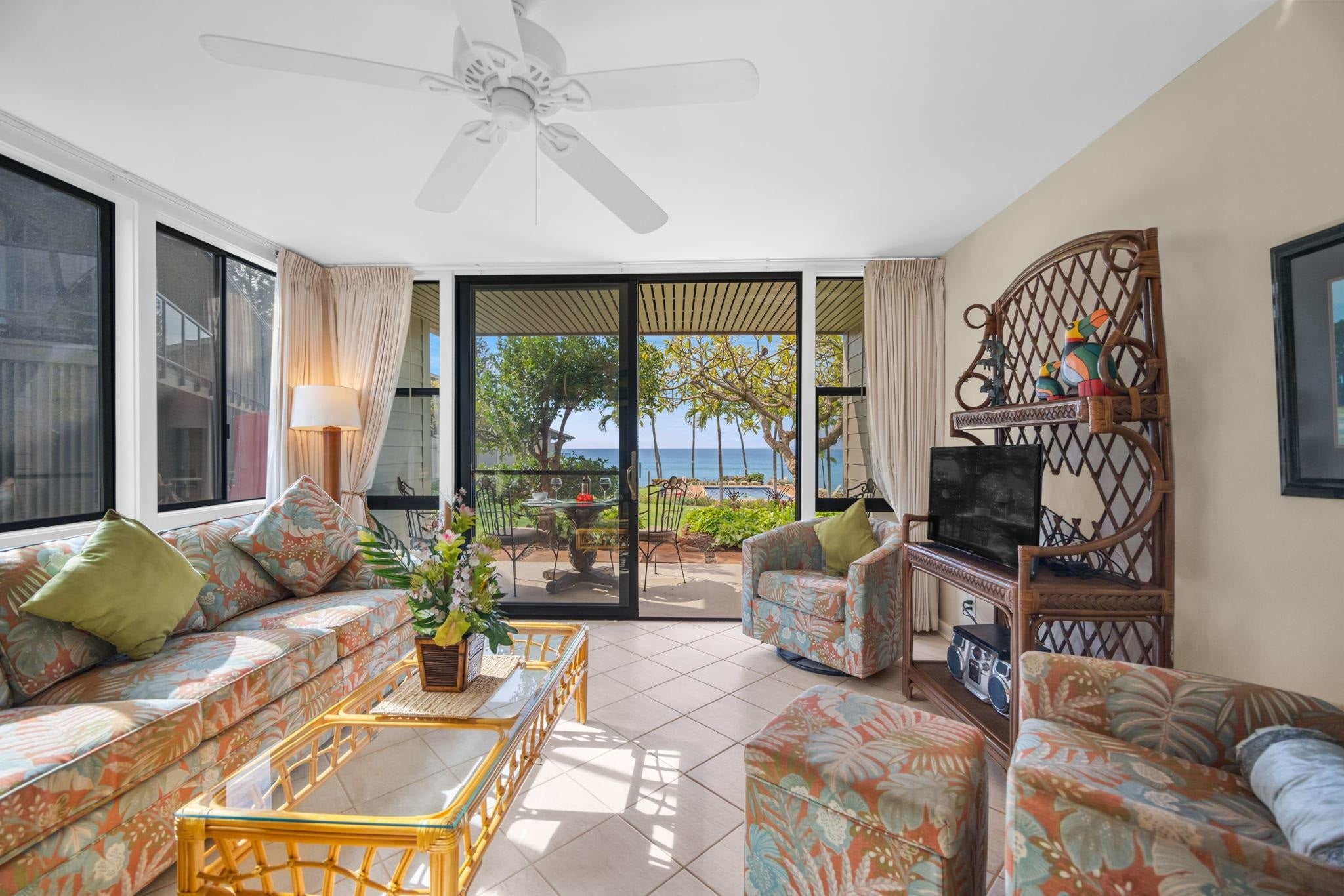 4057 Lower Honoapiilani Rd 116