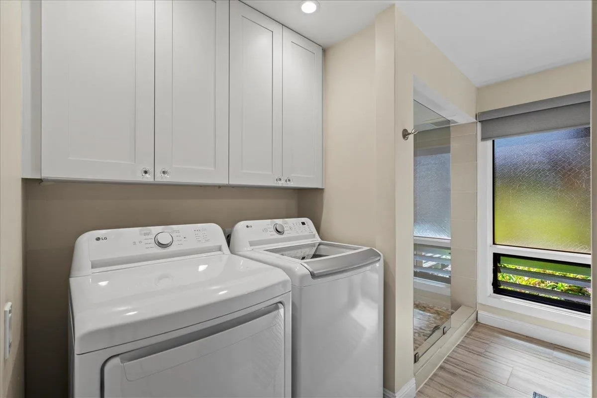 Lahaina, Hawaii 96761, United States, 2 Bedrooms Bedrooms, ,2 BathroomsBathrooms,Residential,Active,222718