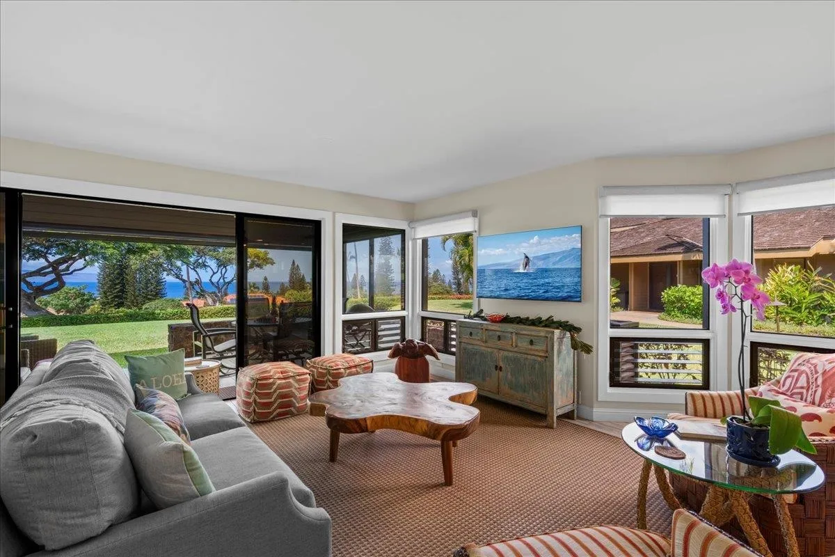 Lahaina, Hawaii 96761, United States, 2 Bedrooms Bedrooms, ,2 BathroomsBathrooms,Residential,Active,222718