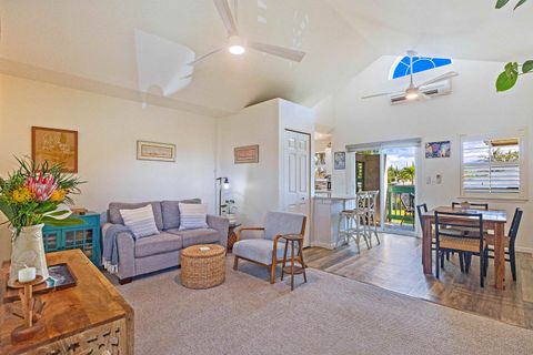 15 Apuhihi Ln 15A Kihei HI 96753