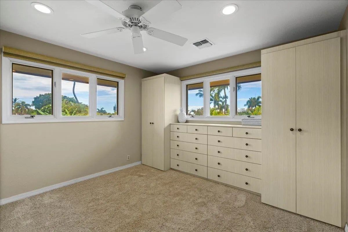 Kihei, Hawaii 96761, United States, 5 Bedrooms Bedrooms, ,4 BathroomsBathrooms,Residential,Pending,207723