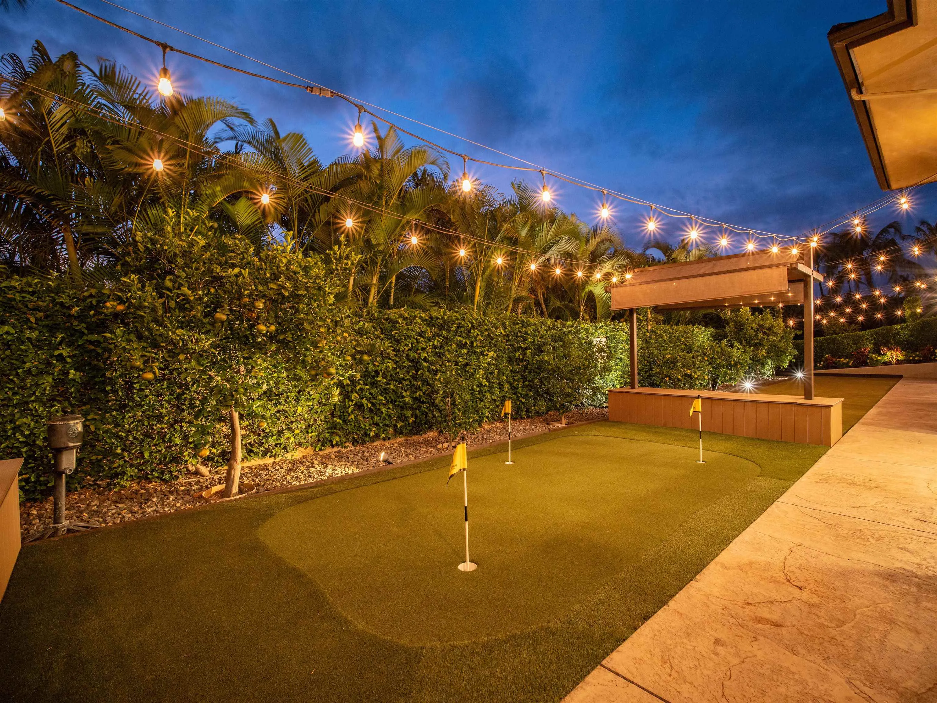 Kihei, Hawaii 96761, United States, 5 Bedrooms Bedrooms, ,4 BathroomsBathrooms,Residential,Pending,207723