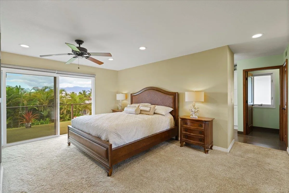 Kihei, Hawaii 96761, United States, 5 Bedrooms Bedrooms, ,4 BathroomsBathrooms,Residential,Pending,207723