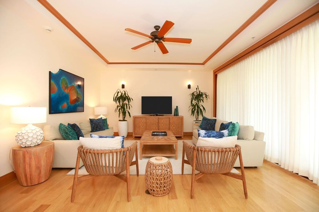 Photo of 1 Bay Dr Dr #2202, Lahaina, HI 96761 (MLS # 407262)