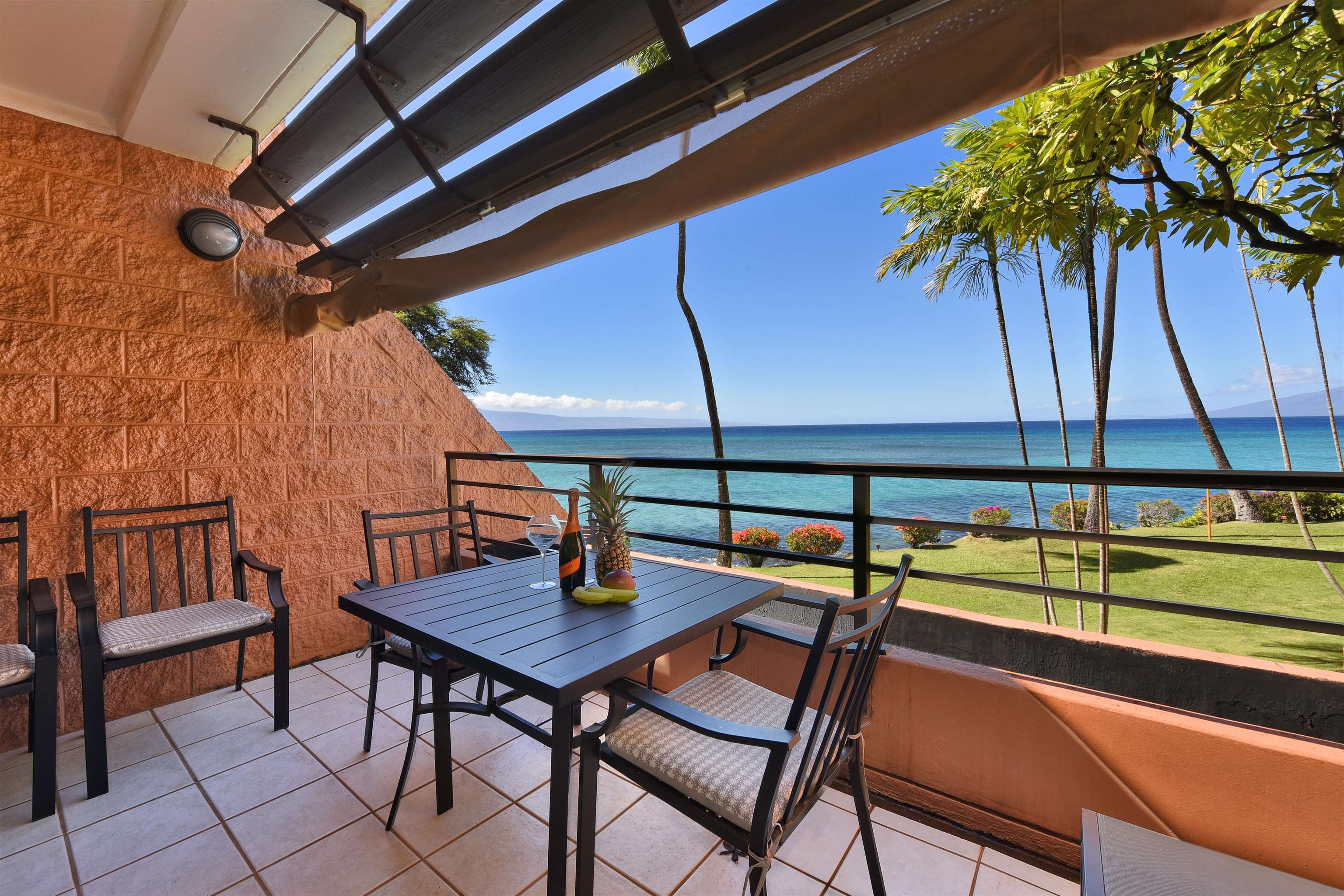 3959 Lower Honoapiilani Rd 709