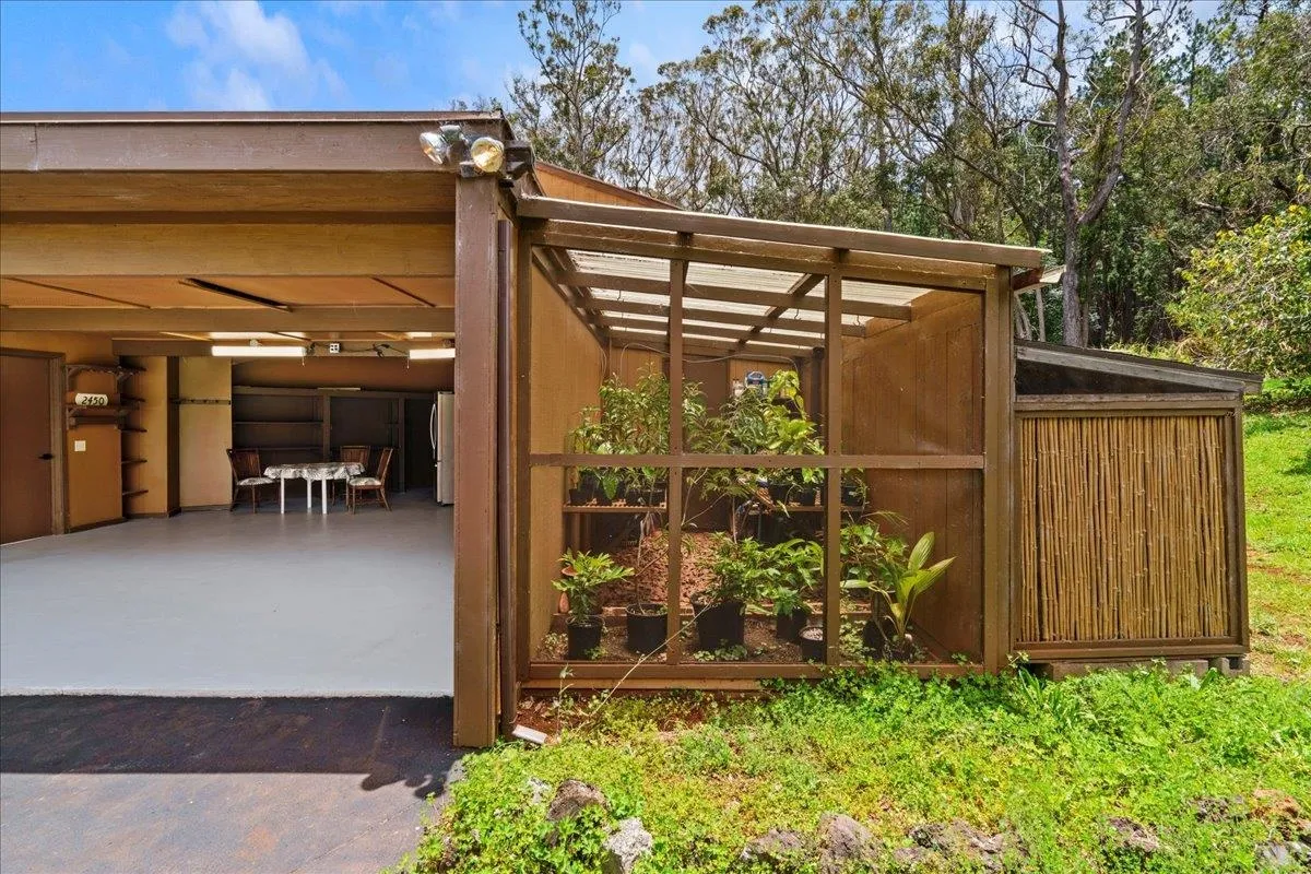 Makawao, Hawaii 96768, United States, 3 Bedrooms Bedrooms, ,4 BathroomsBathrooms,Residential,Active,137783