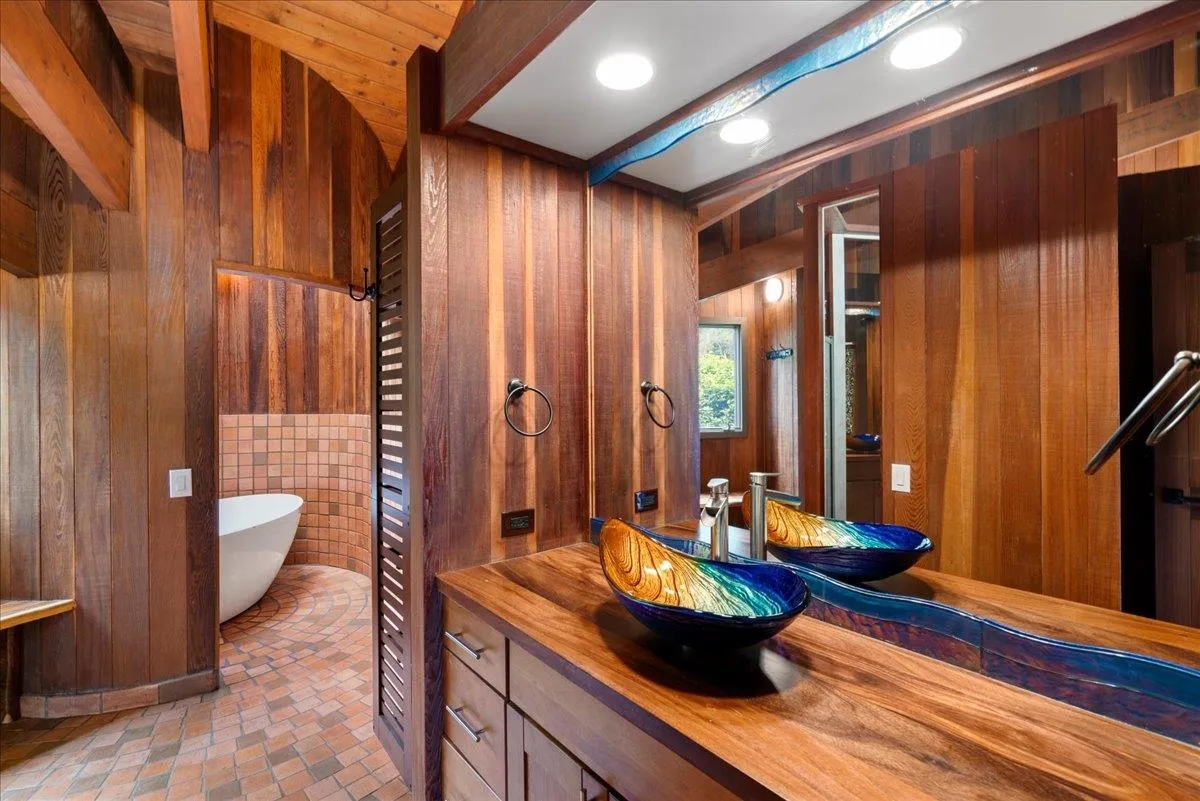 Makawao, Hawaii 96768, United States, 3 Bedrooms Bedrooms, ,4 BathroomsBathrooms,Residential,Active,137783