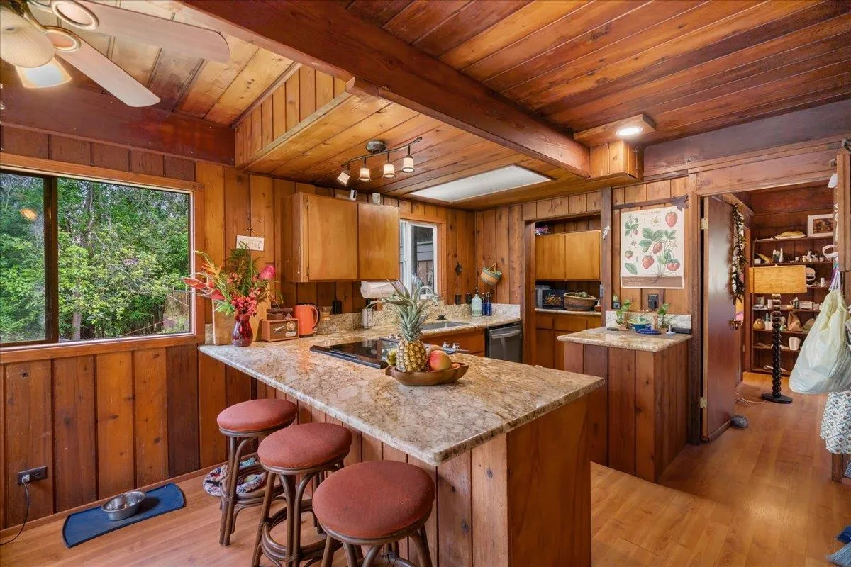 Makawao, Hawaii 96768, United States, 3 Bedrooms Bedrooms, ,4 BathroomsBathrooms,Residential,Active,137783