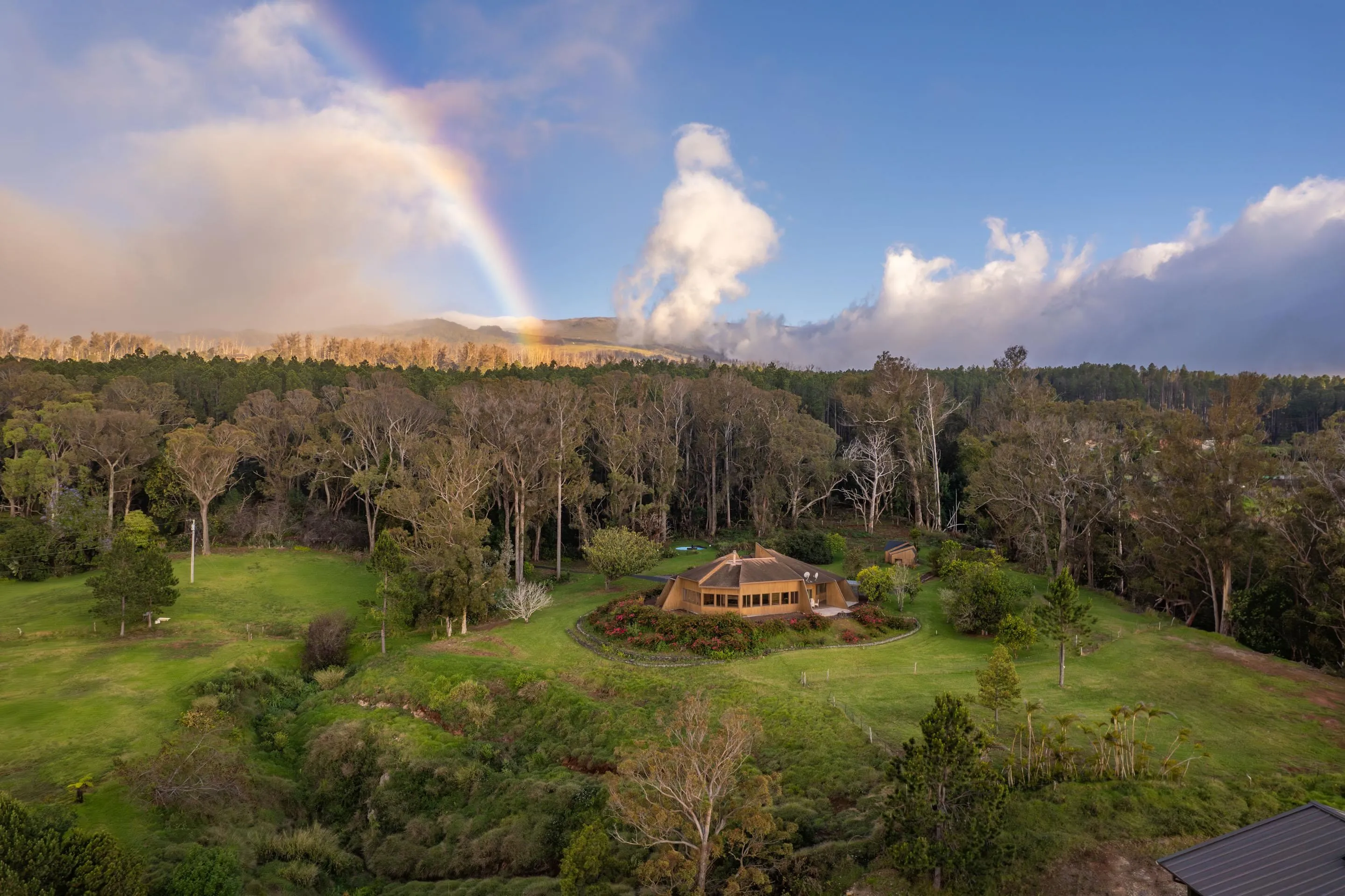 Makawao, Hawaii 96768, United States, 3 Bedrooms Bedrooms, ,4 BathroomsBathrooms,Residential,Active,137783