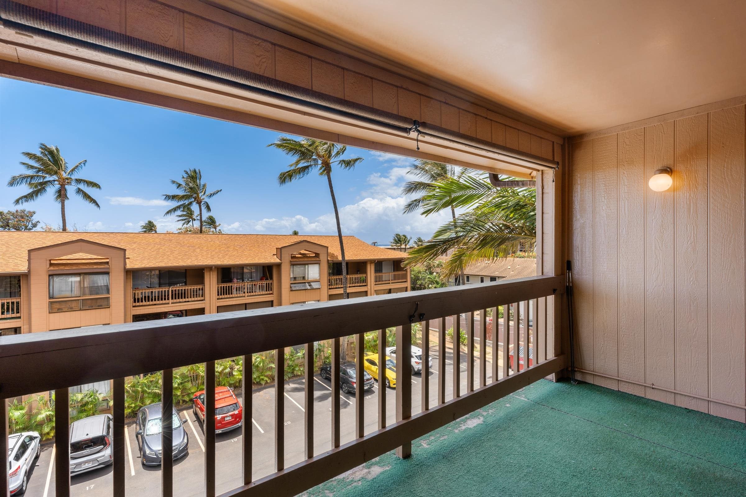 3740 Lower Honoapiilani Rd B304