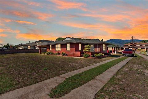 208 Molokai Hema St Kahului HI 96732