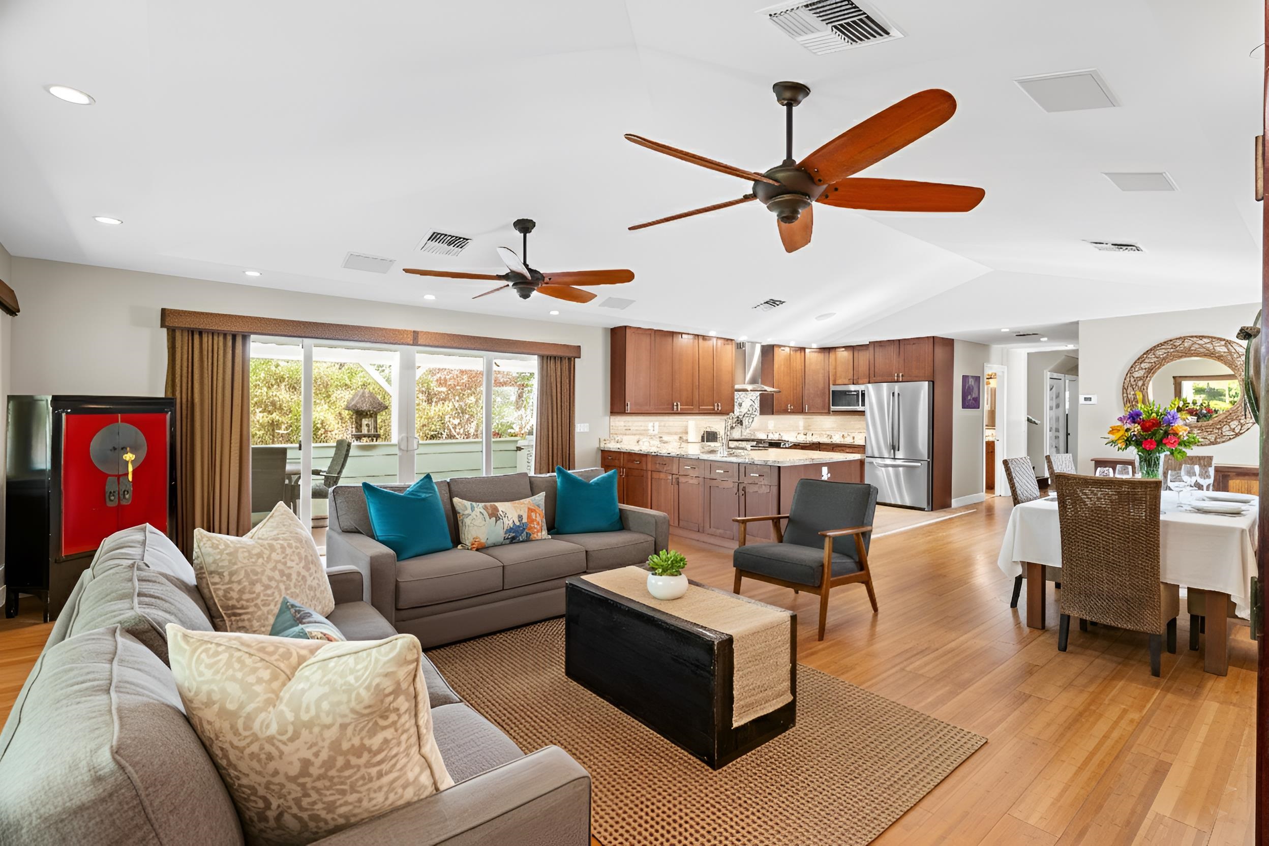 31 Waikalani Hema Pl