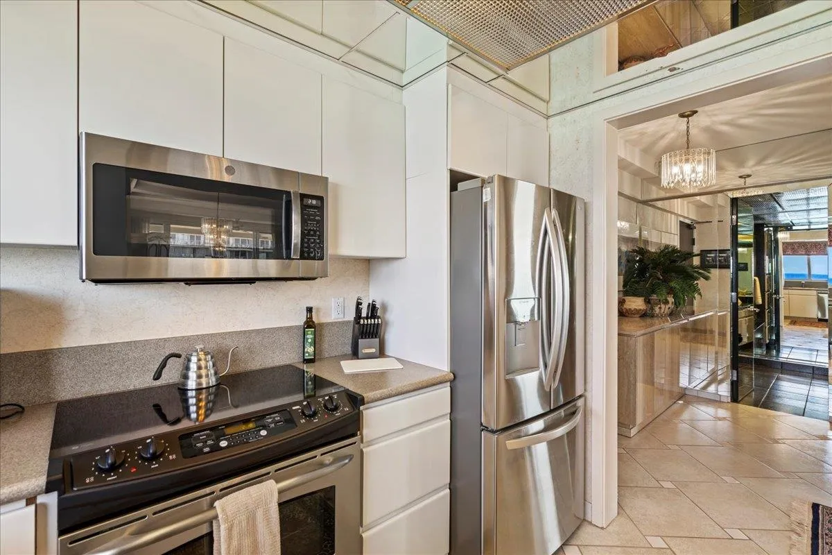 Lahaina, Hawaii 96761, United States, 1 Bedroom Bedrooms, ,2 BathroomsBathrooms,Residential,Pending,116189