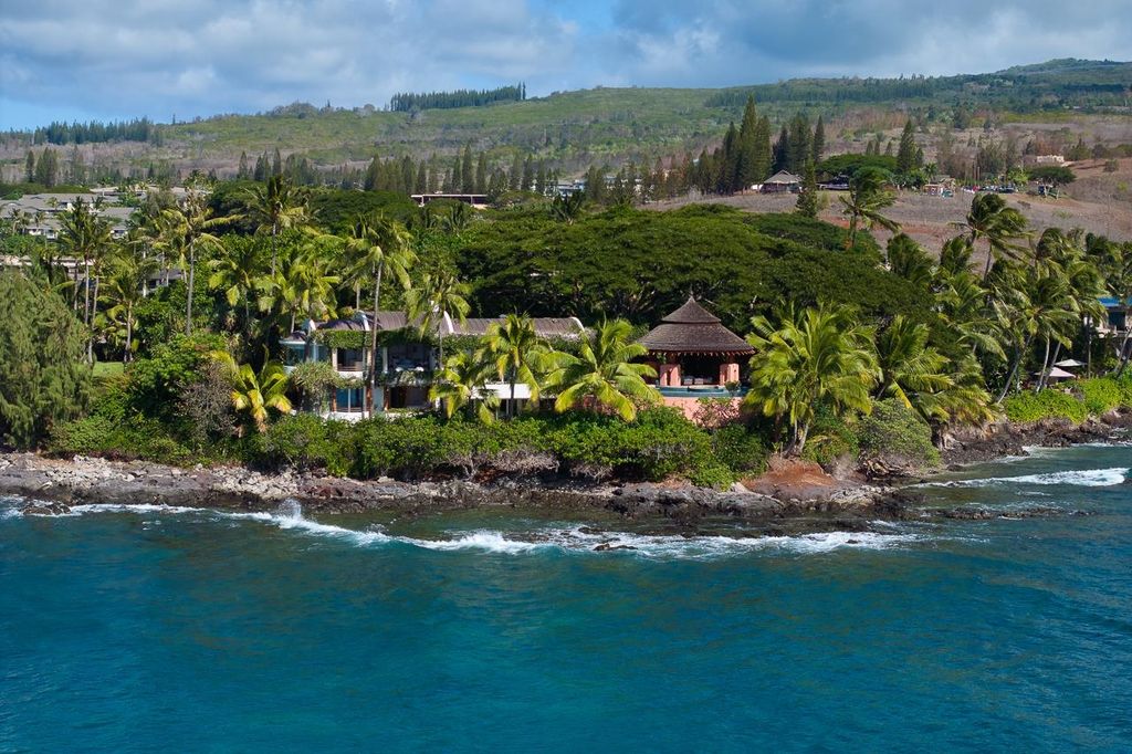 Photo of 51 Hui Road E Rd, Lahaina, HI 96761 (MLS # 407563)