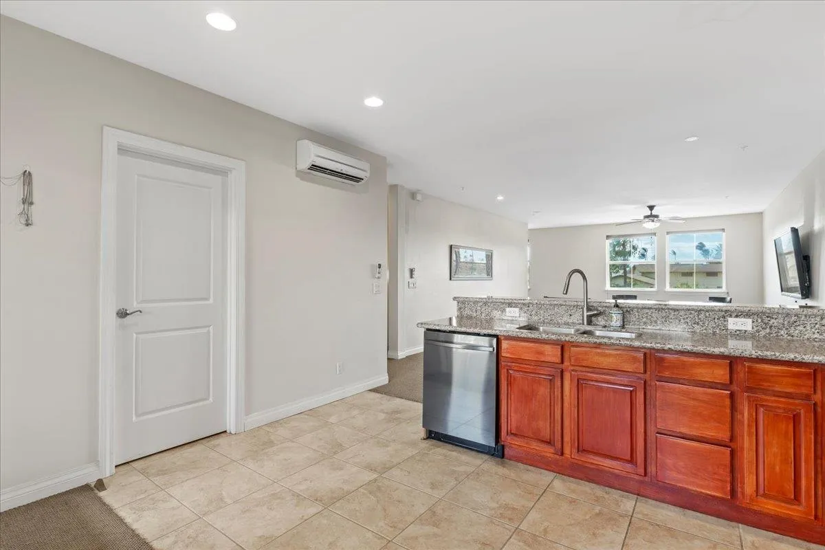 Kihei, Hawaii 96753, United States, 3 Bedrooms Bedrooms, ,3 BathroomsBathrooms,Residential,Active,54100