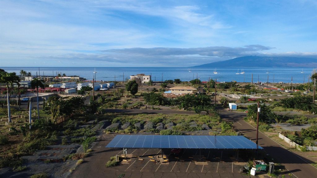 Photo of 760 Wainee St #D127, Lahaina, HI 96761 (MLS # 407669)