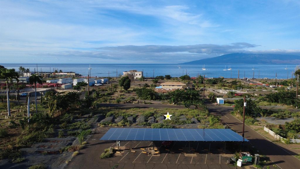 Photo of 760 Wainee St #D127, Lahaina, HI 96761 (MLS # 407669)