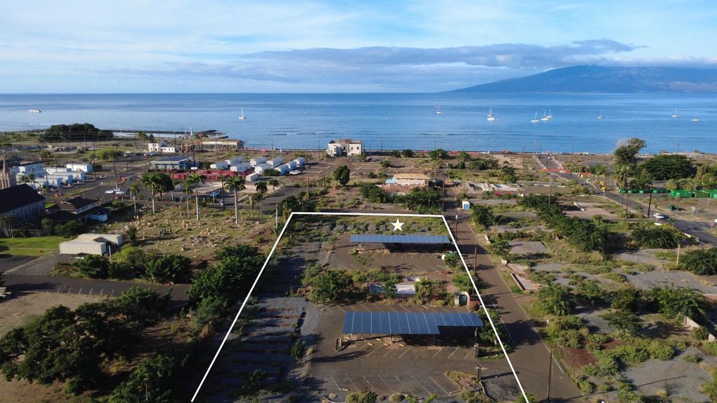 Photo of 760 Wainee St #D127, Lahaina, HI 96761 (MLS # 407669)