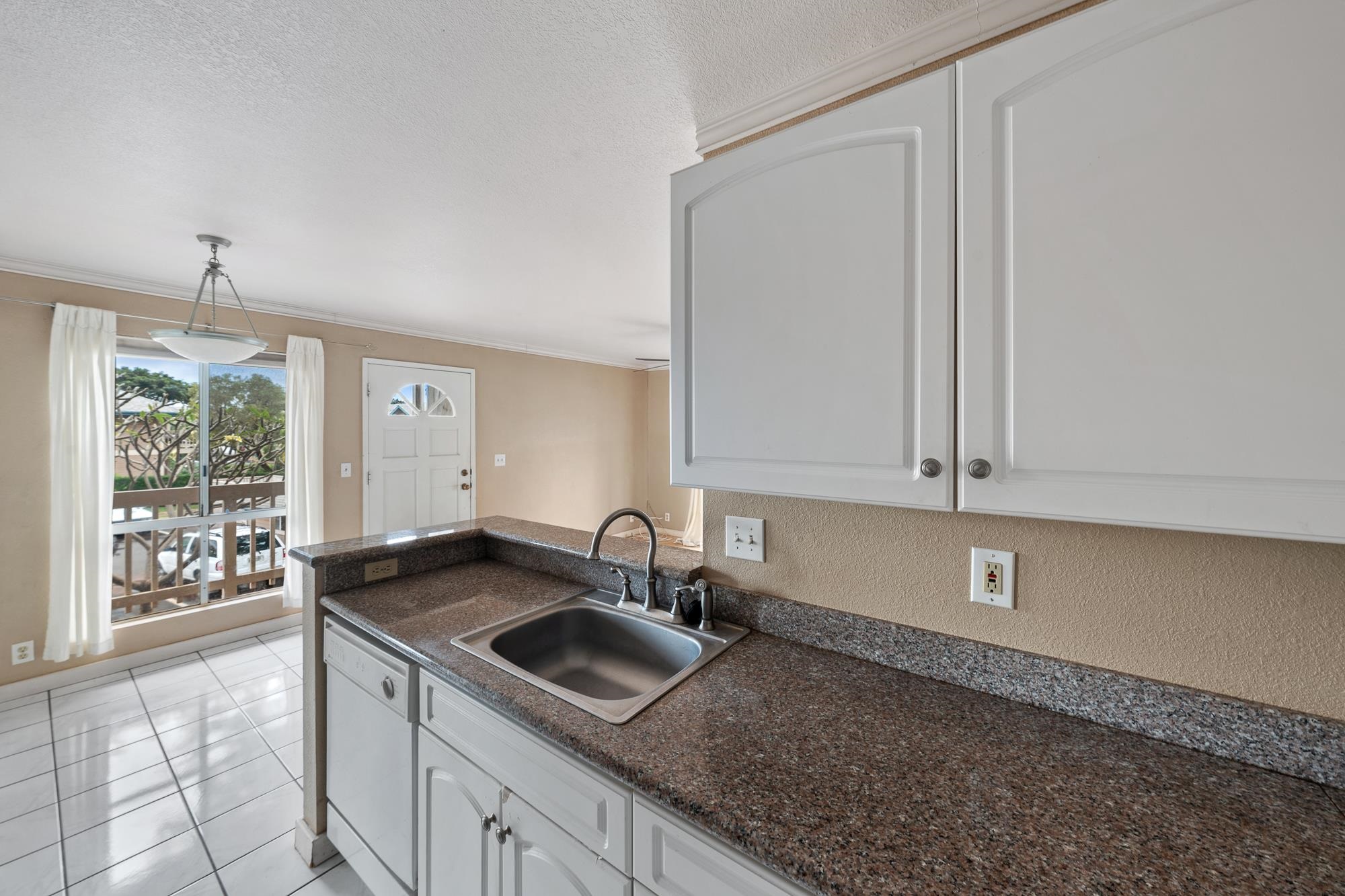 480 Kenolio Rd 14-202