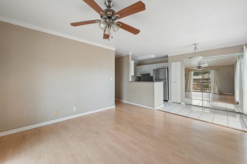 480 Kenolio Rd 14-202 Kihei HI 96753