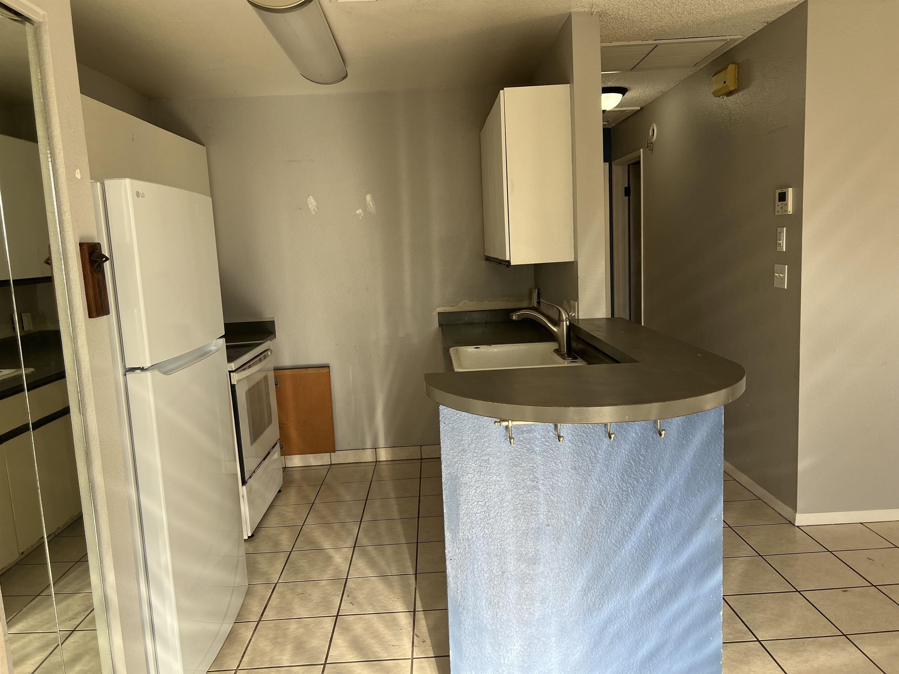 140 Uwapo Rd 22-202