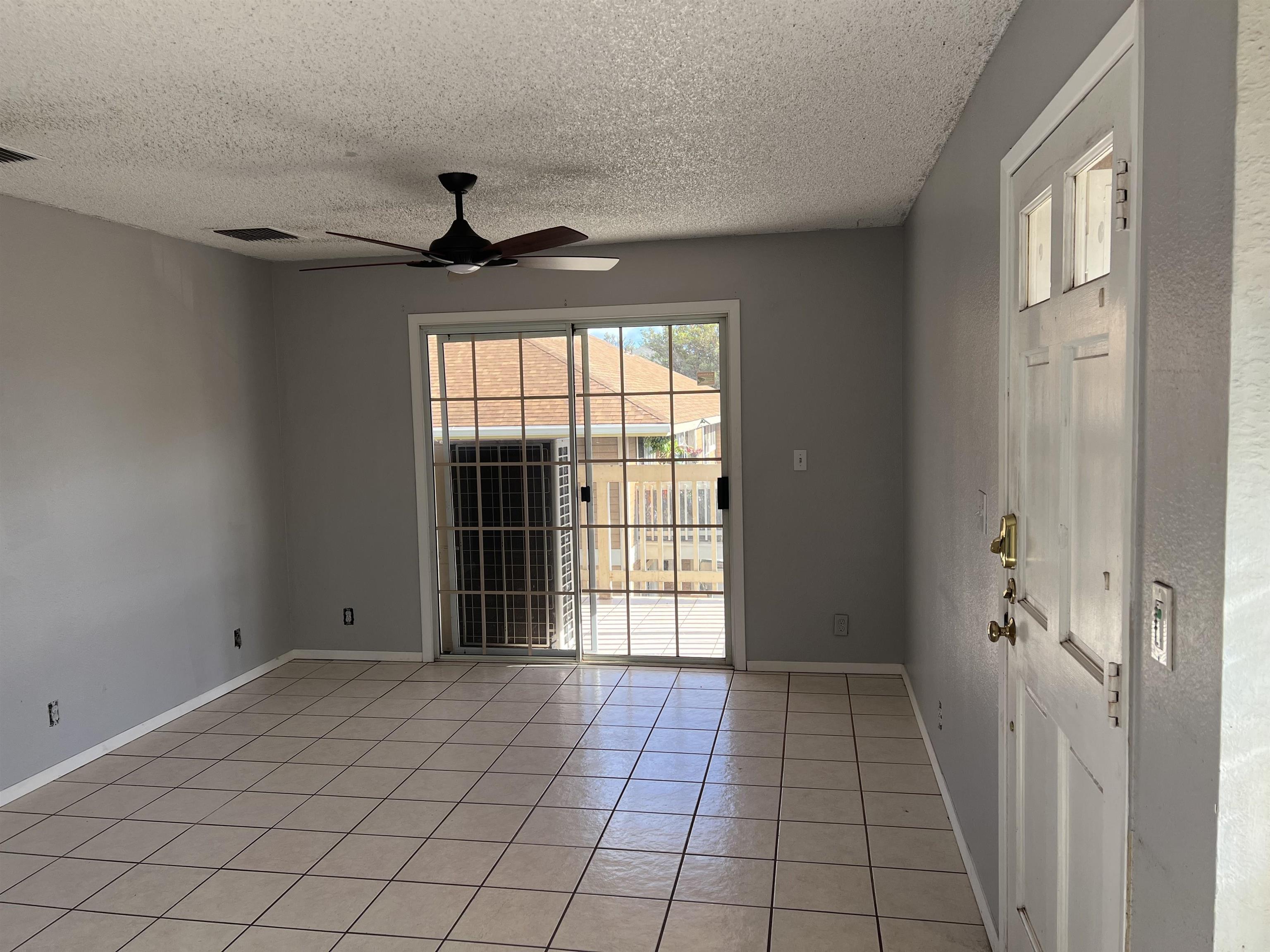 140 Uwapo Rd 22-202