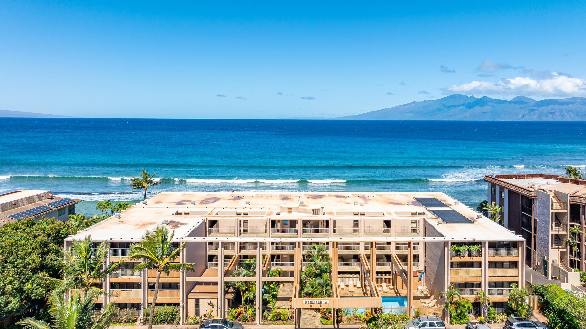 3785 Lower Honoapiilani Rd 103