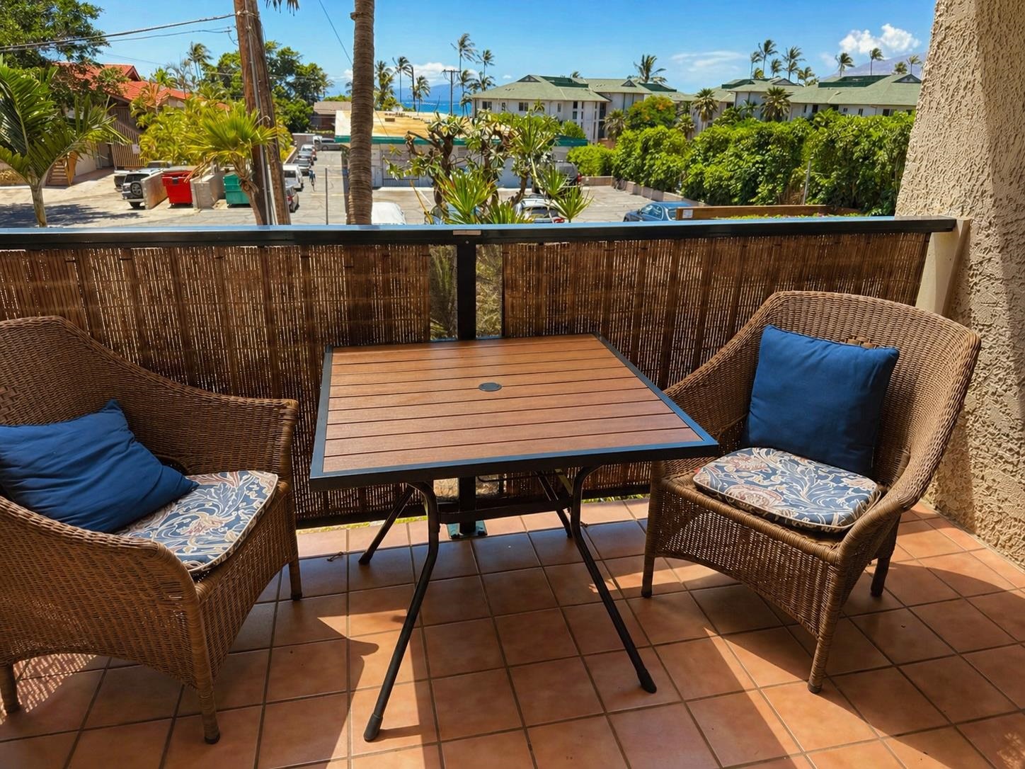 35 Walaka St L209